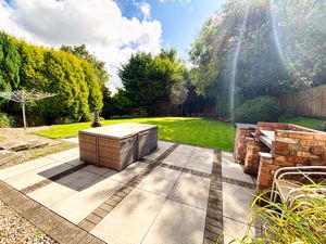 Photo 34- click for photo gallery